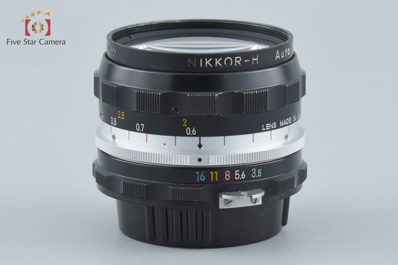 Nikon NIKKOR-H Auto 28mm f/3.5 Non Ai Lens