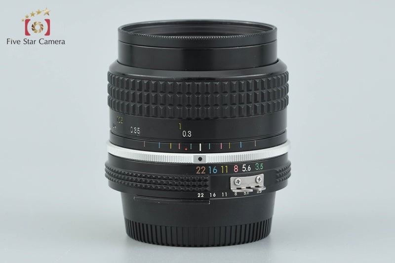 Nikon Ai NIKKOR 28mm f/3.5