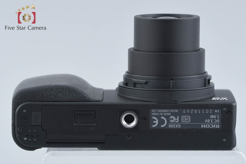 "Shutter count 3,803" Ricoh GX200 12.1 MP Digital Camera VF Kit