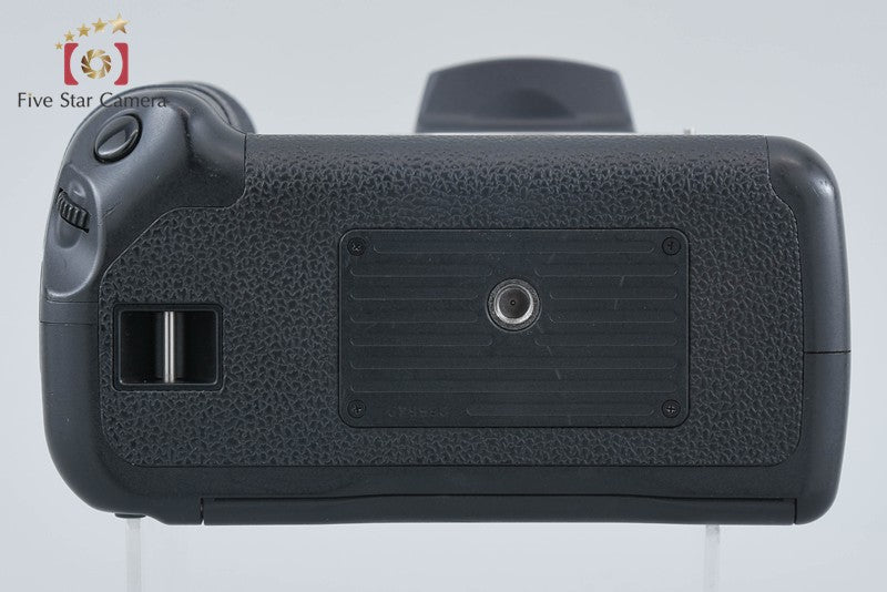 Canon EOS 20D 8.2 MP Digital SLR Camera + BG-E2 Battery Grip
