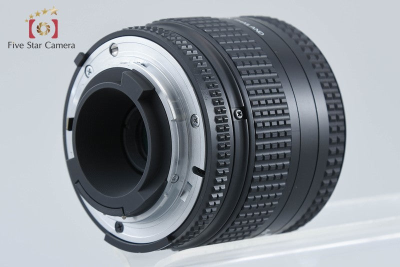 Nikon AF NIKKOR 35-70mm f/3.3-4.5