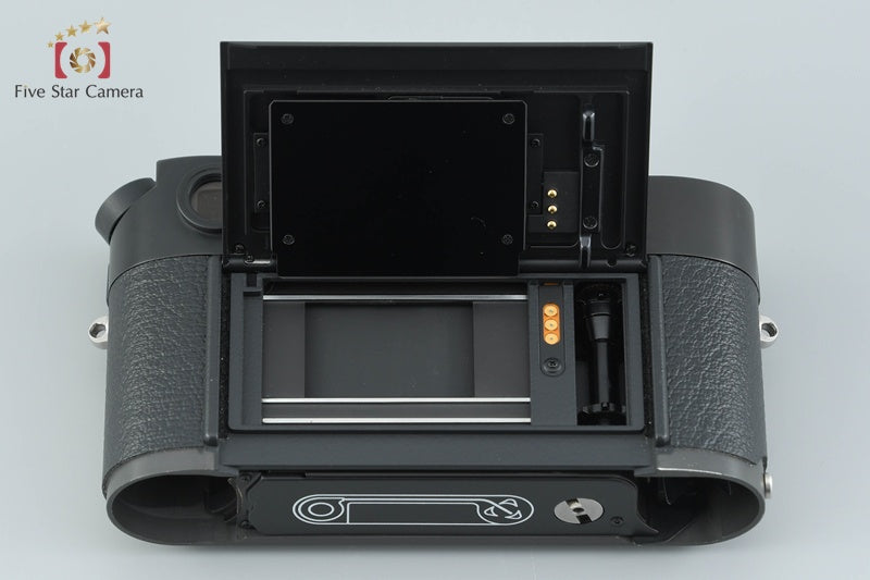 Leica M7 0.72 Black Rangefinder Film Camera Body