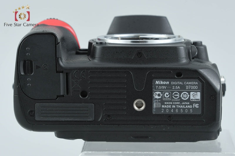 Nikon D7000 16.2 MP Digtal SLR Camera Body