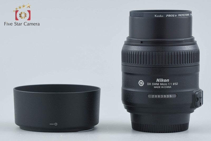 Nikon AF-S DX Micro NIKKOR 40mm f/2.8 G w/ Box