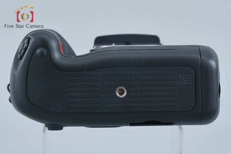 Nikon F5 35mm SLR Film Camera Body