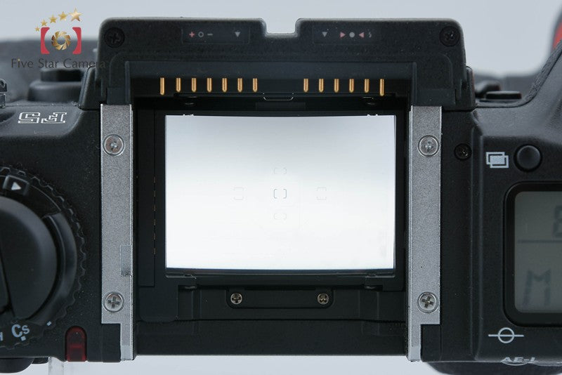 Nikon F5 35mm SLR Film Camera Body