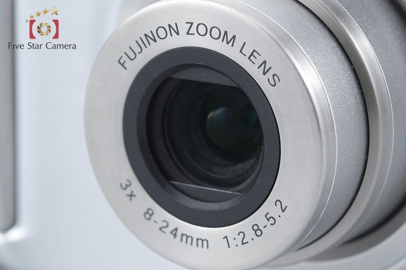 Fujifilm FINEPIX A800 8.3 MP Digital Camera