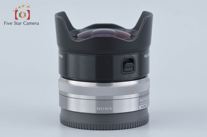 SONY E 16mm f/2.8 SEL16F28 + VCL-ECU2 Ultra Wide Converter