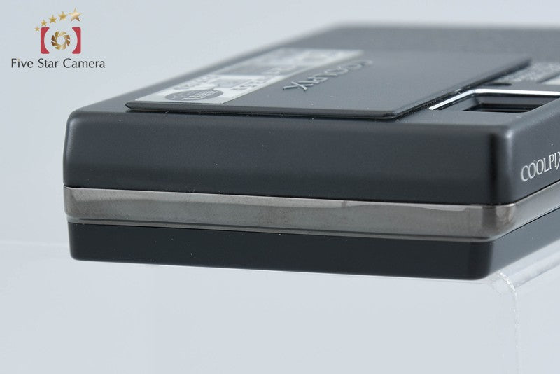 Nikon COOLPIX S70 Matt Black 12.1 MP Digital Camera