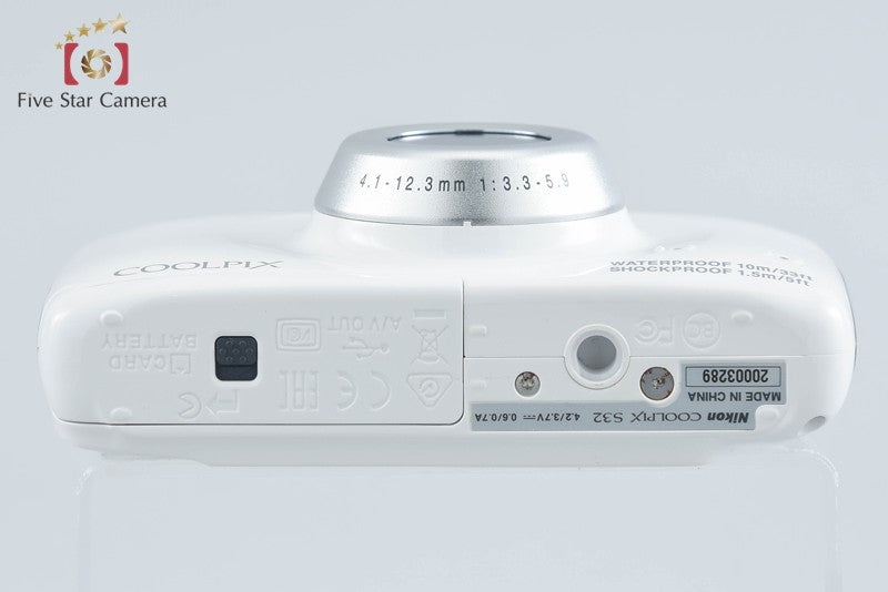 Nikon COOLPIX S32 White 13.2 MP Digital Camera