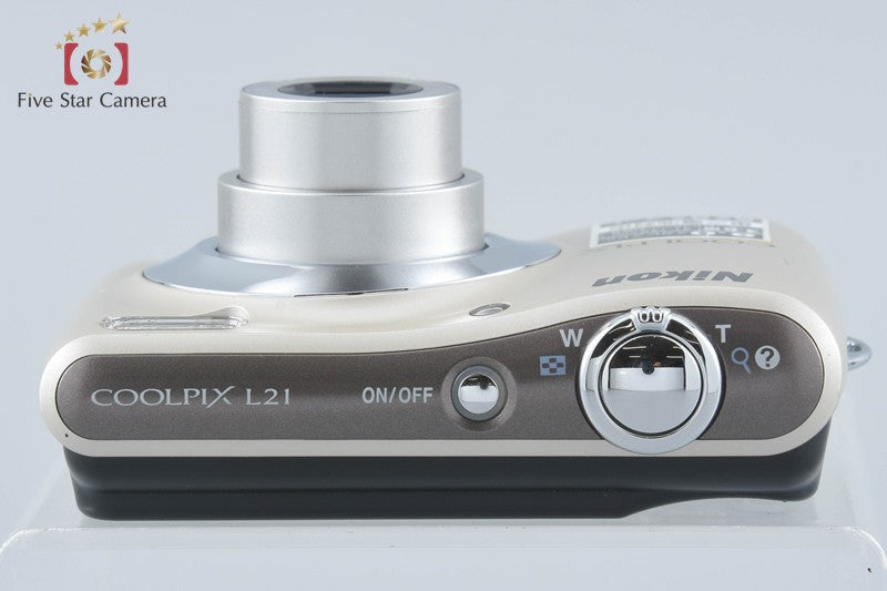 Nikon COOLPIX L21 Silver 8.0 MP Digital Camera