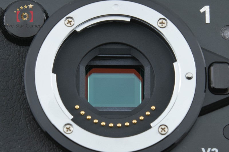 Nikon 1 V3 Black 18.4 MP Digital Camera + DF-N1000 Electronic Viewfinder