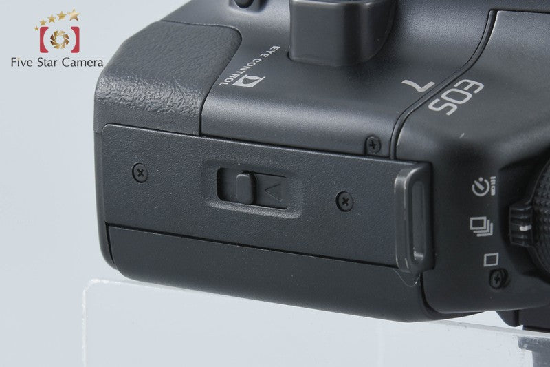 Canon EOS 7 35mm SLR Film Camera Body