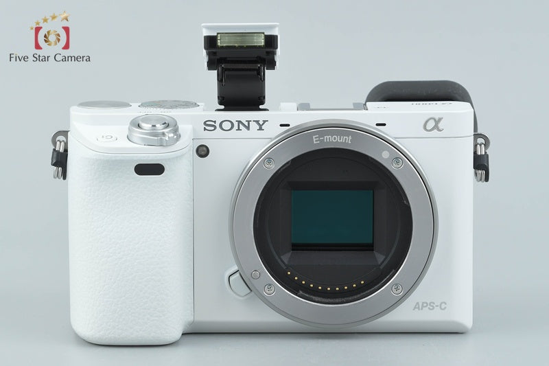 Sony Alpha α6000 ILCE-6000 White 24.3 MP 16-50 Lens [Multiple Languages]