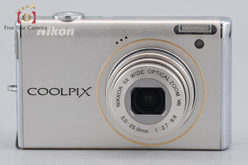 Nikon COOLPIX S640 Ice Silver 12.2 MP Digital Camera