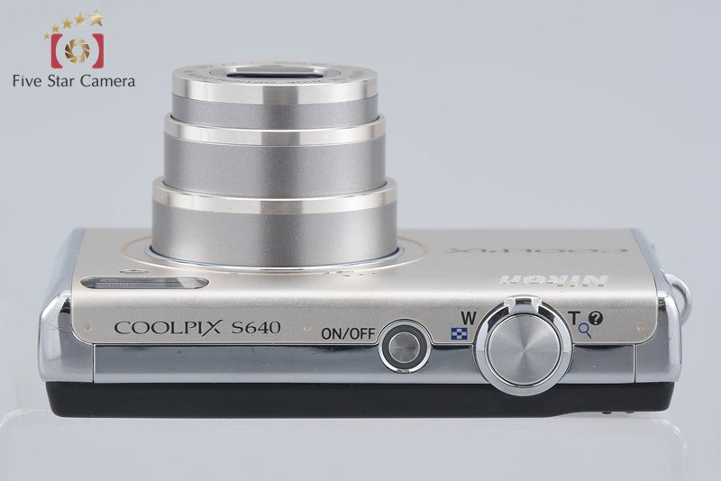 Nikon COOLPIX S640 Ice Silver 12.2 MP Digital Camera