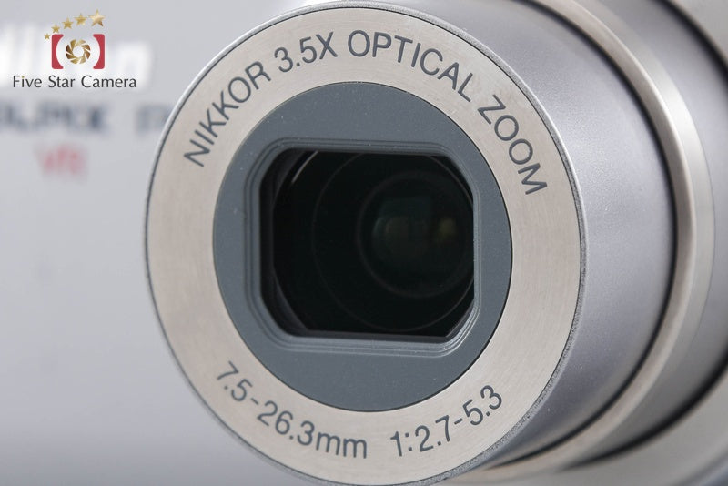 Nikon COOLPIX P4 VR 8.1 MP Digital Camera