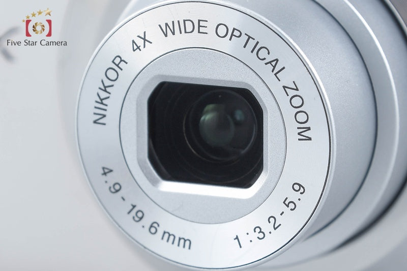 Nikon COOLPIX S3000 Pure Silver 12.0 MP Digital Camera