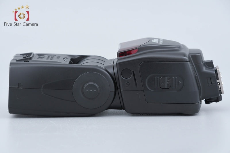 Nikon SPEEDLIGHT SB-700 Shoe Mount Flash