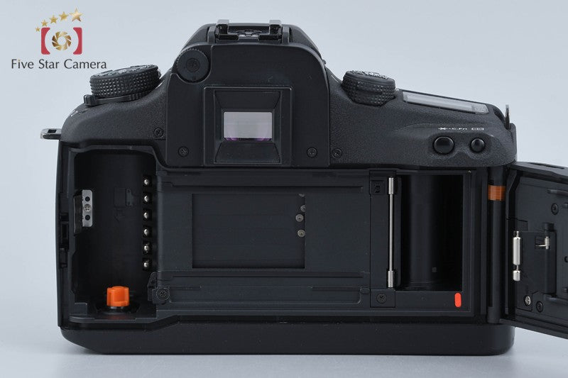 Canon EOS 7s 35mm SLR Film Camera Body