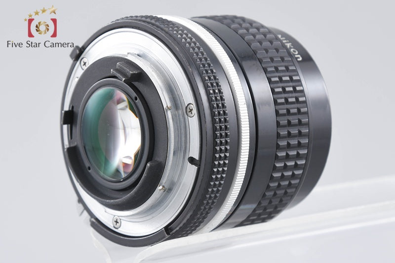 Nikon Ai NIKKOR 24mm f/2