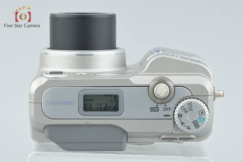 Nikon COOLPIX 880 3.3 MP Digital Camera