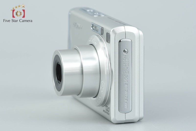 SONY Cyber-shot DSC-W200 Silver 12.1 MP Digital Camera [Japanese Language Only]