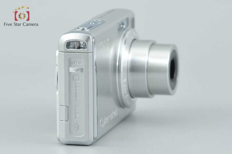 SONY Cyber-shot DSC-W200 Silver 12.1 MP Digital Camera [Japanese Language Only]