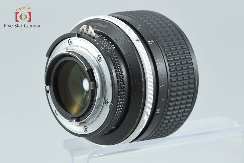 Nikon Ai-S NIKKOR 85mm f/1.4