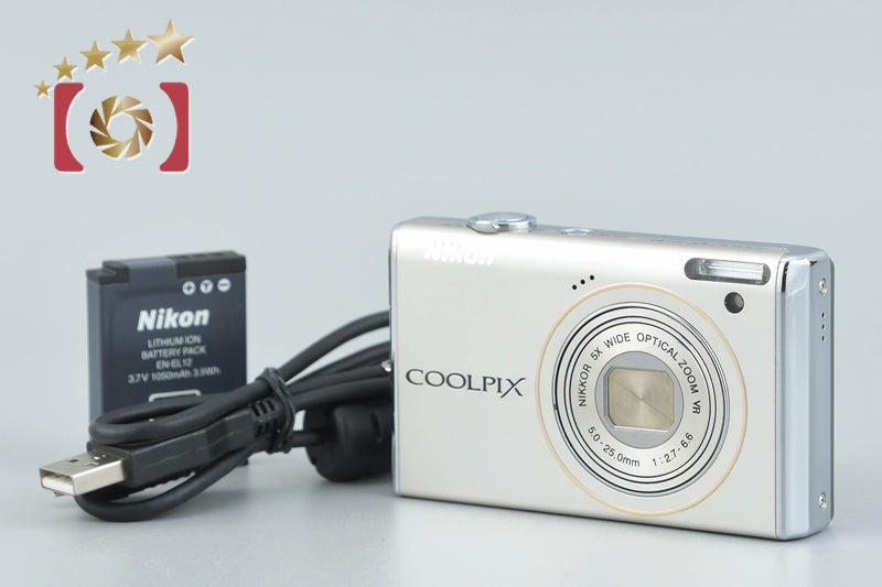Nikon COOLPIX S640 Ice Silver 12.2 MP Digital Camera