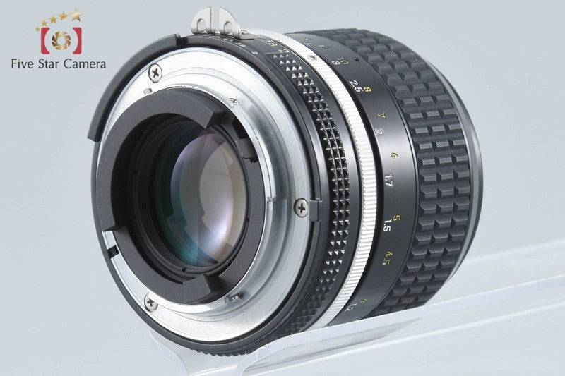Nikon Ai NIKKOR 85mm f/2