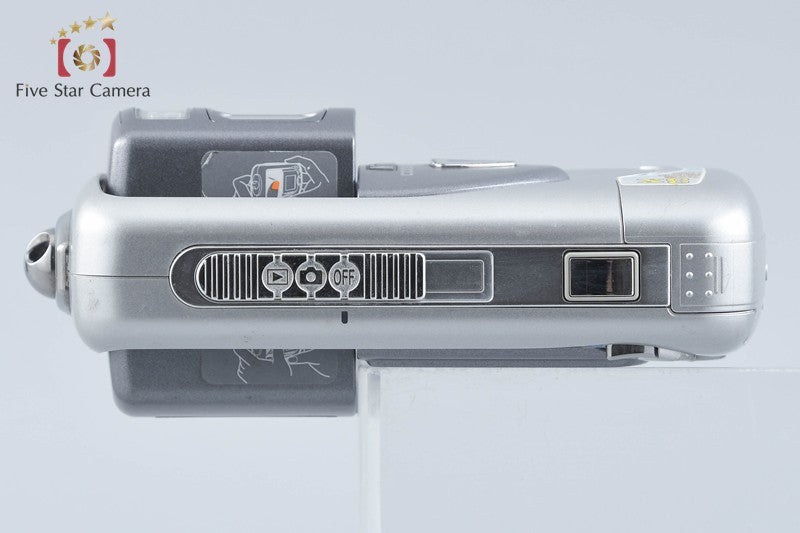Nikon COOLPIX 3500 3.2 MP Digital Camera