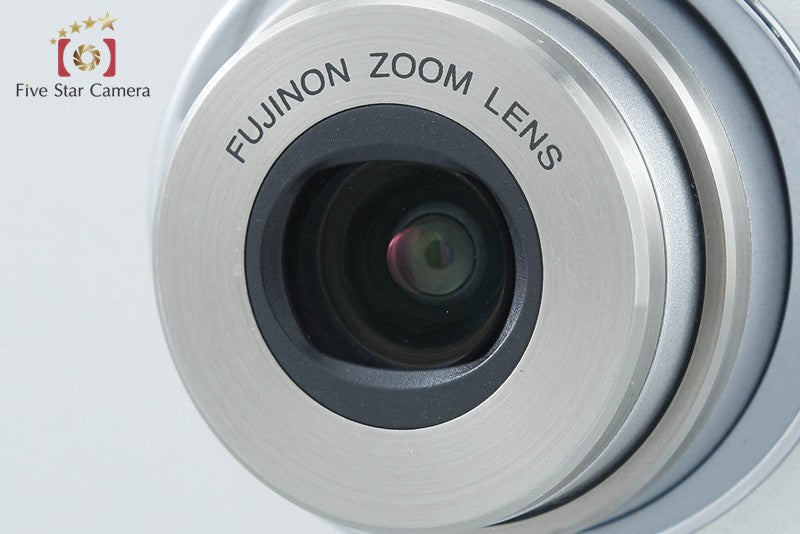 Fujifilm FinePix F401 2.1 MP Digital Camera [Japanese Language Only]