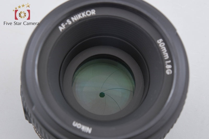 Nikon AF-S NIKKOR 50mm f/1.8 G w/ Box