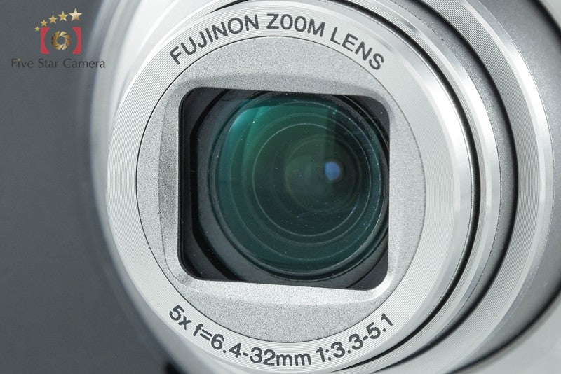 Fujifilm FinePix F200EXR Black 12.0 MP Digital Camera