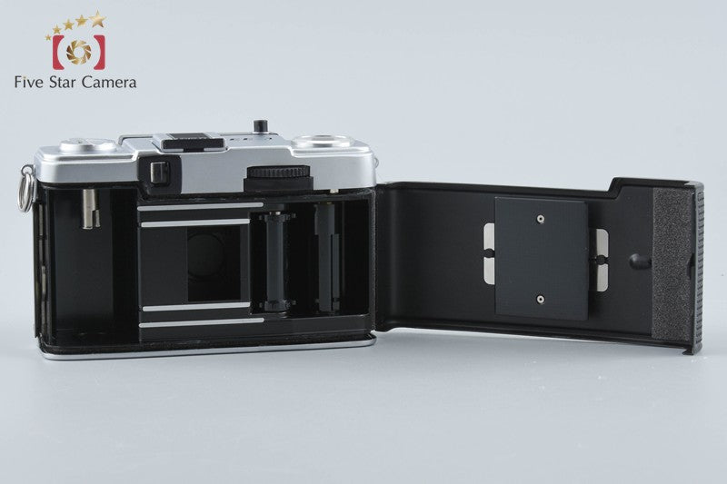 Olympus PEN EE-3 Black 35mm Half Frame Film Camera D.Zuiko 28mm f/3.5