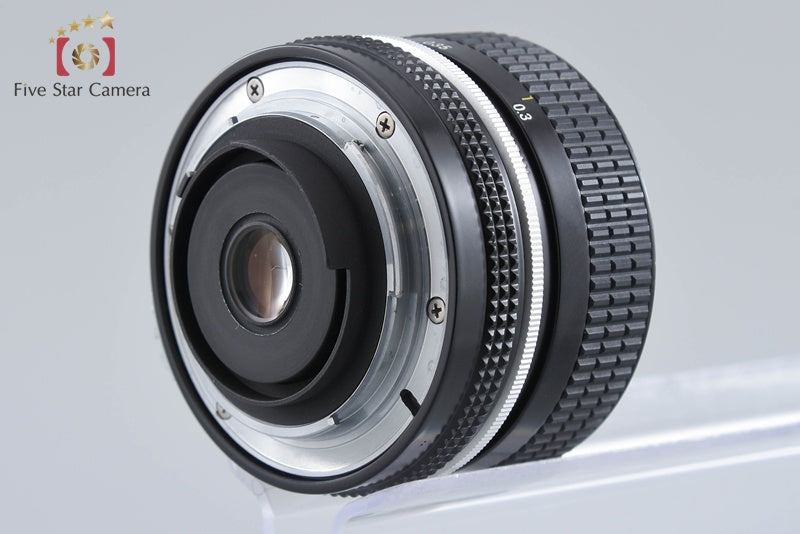 Nikon New NIKKOR 28mm f/3.5 Non Ai Lens