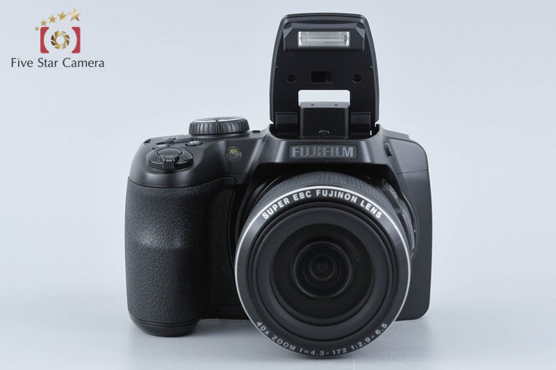 Fujifilm FinePix S8200 Black 16.2 MP Digital Camera