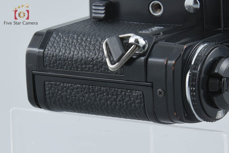 Minolta X-700 35mm SLR Film Camera Body
