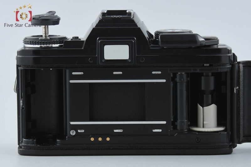 Minolta X-700 35mm SLR Film Camera Body