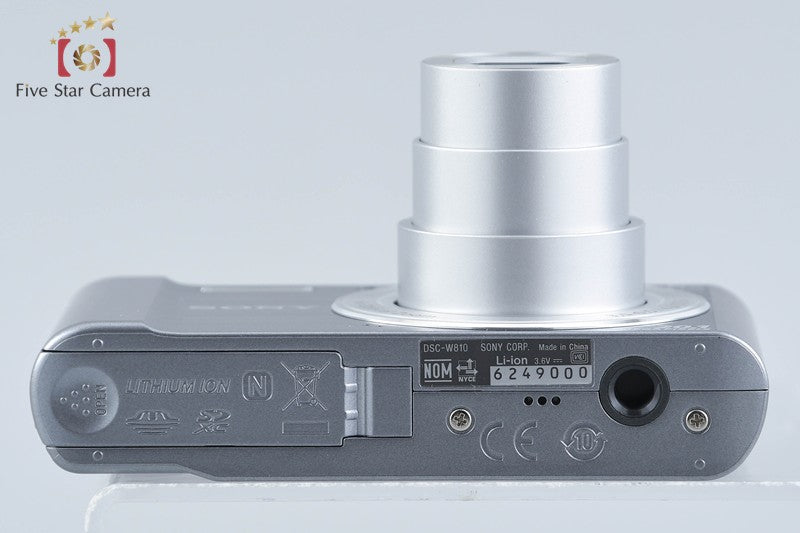 Sony Cyber-Shot DSC-W810 Silver 20.1 MP Digital Camera [Japanese Language Only]