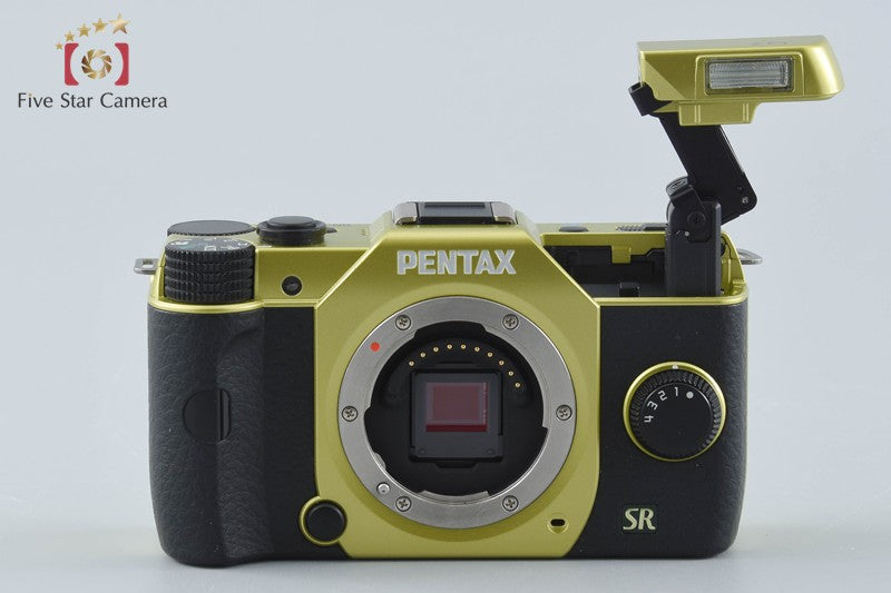 "Shutter count 2,970" PENTAX Q7 Yellow Green 12.4 MP Digital Camera 5-15 Lens