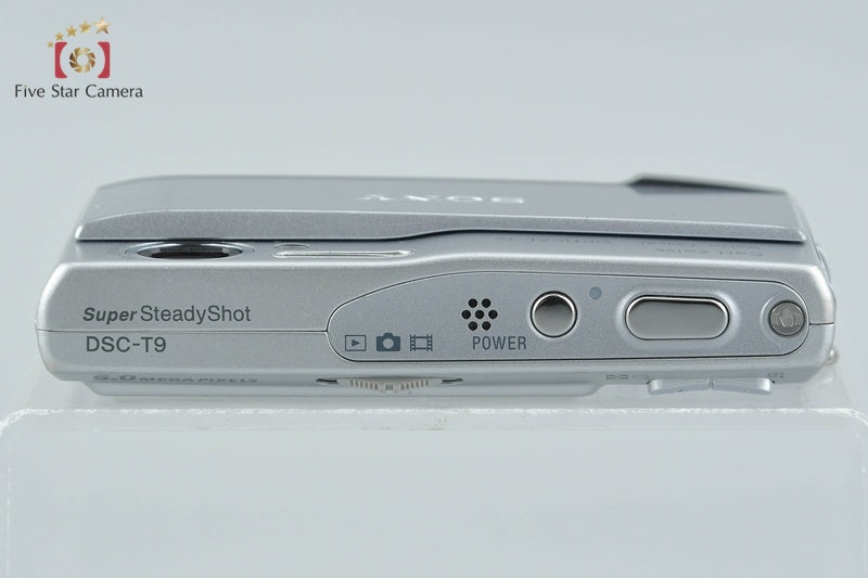 Sony Cyber-Shot DSC-T9 Silver 6.0 MP Digital Camera [Japanese Language Only]