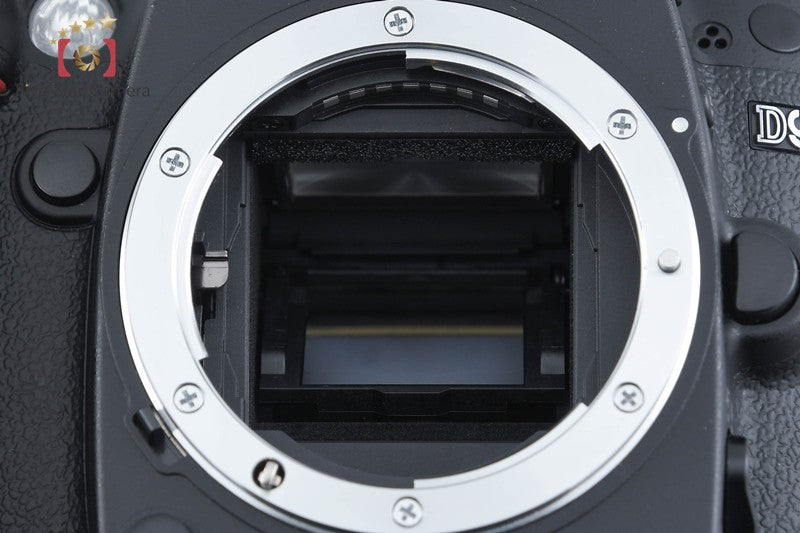 "Shutter count 801" Nikon D90 12.3 MP DSLR Camera AF-S DX 18-105 G VR Lens