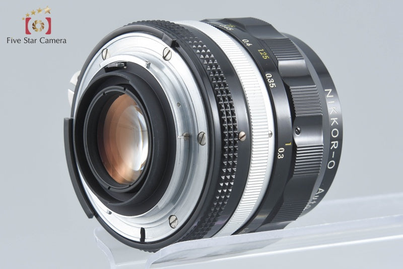 Nikon NIKKOR-O Auto 35mm f/2 Ai Converted