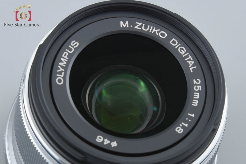 Olympus M.ZUIKO DIGITAL 25mm f/1.8 Silver w/ Box