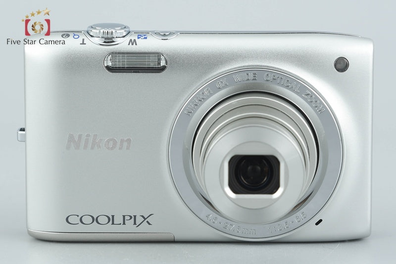 Nikon COOLPIX S2700 Silver 16.0 MP Digital Camera w/ Box
