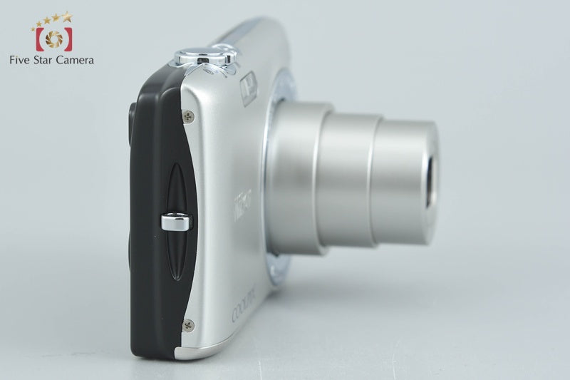 Nikon COOLPIX S2700 Silver 16.0 MP Digital Camera w/ Box from Japan