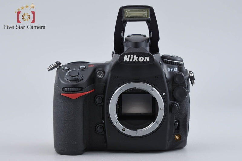 Nikon D700 12.1 MP Full Frame Digital SLR Camera Body w/ Box