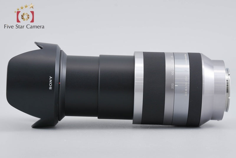 SONY E 18-200mm f/3.5-6.3 OSS SEL18200 Silver